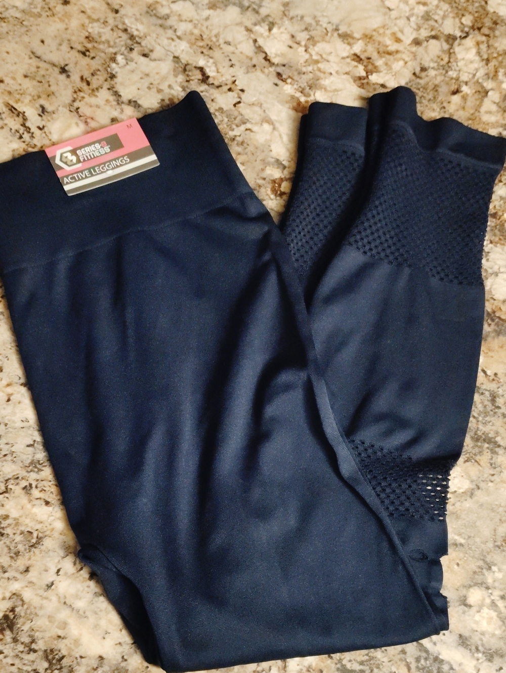 ✨ NWT Series 8 Fitness Active Seamless Perforated Leggings Med
